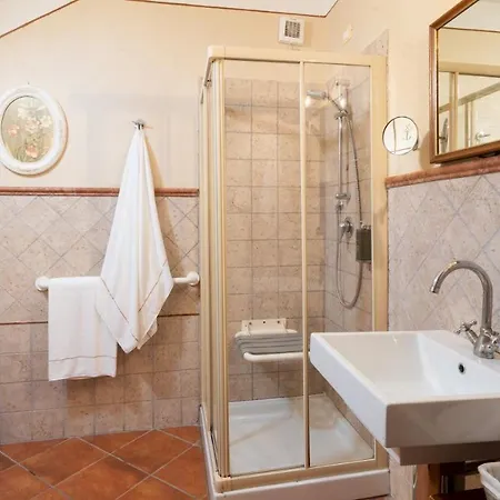 Villa Guado Al Sole 26&4, Emma